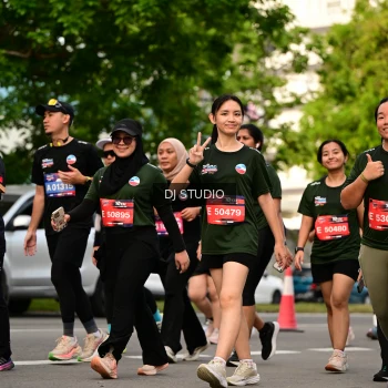 Runner Photo 4036132