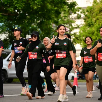 Runner Photo 4036140