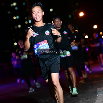 Runner Photo 4036149