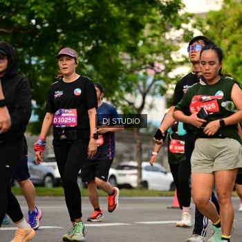 Runner Photo 4036213