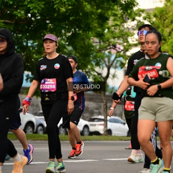 Runner Photo 4036217