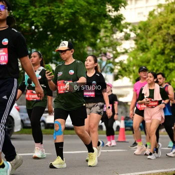 Runner Photo 4036246