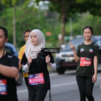 Runner Photo 4036264