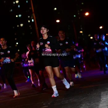 Runner Photo 4036293