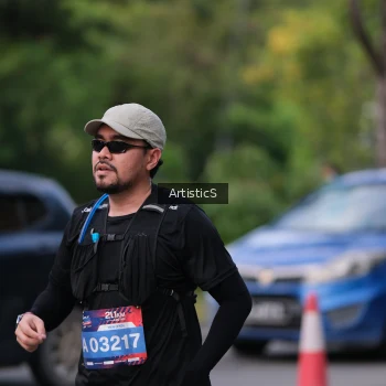 Runner Photo 4036297