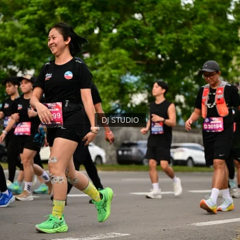 Runner Photo 4036336