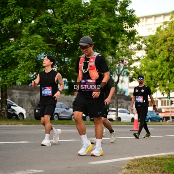 Runner Photo 4036339
