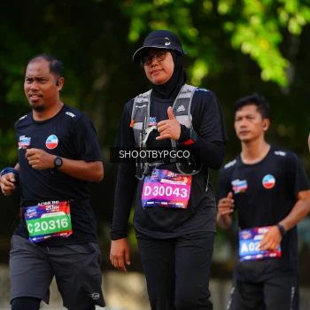 Runner Photo 4036344