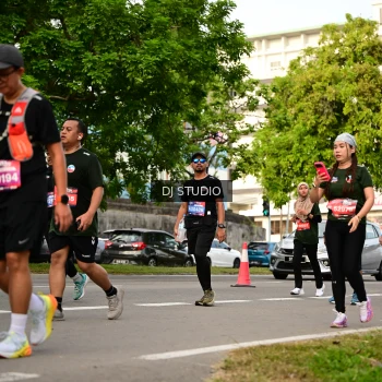 Runner Photo 4036362