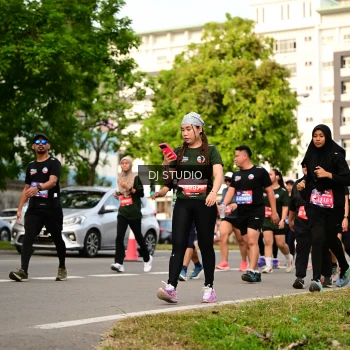 Runner Photo 4036370