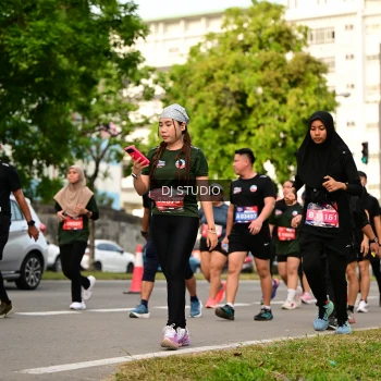 Runner Photo 4036383