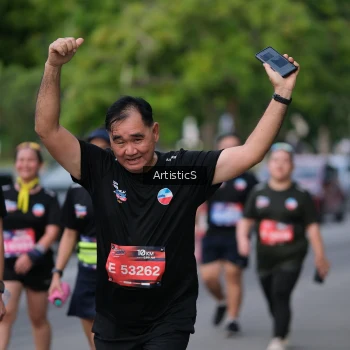 Runner Photo 4036403