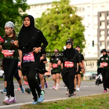 Runner Photo 4036405