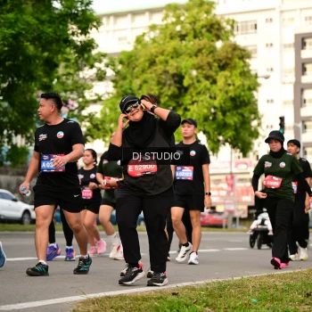 Runner Photo 4036409
