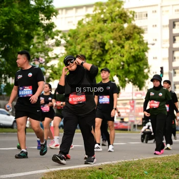 Runner Photo 4036424