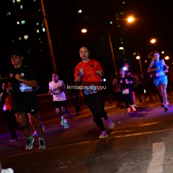 Runner Photo 4036425