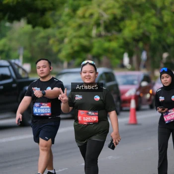 Runner Photo 4036430