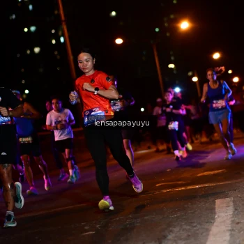 Runner Photo 4036436
