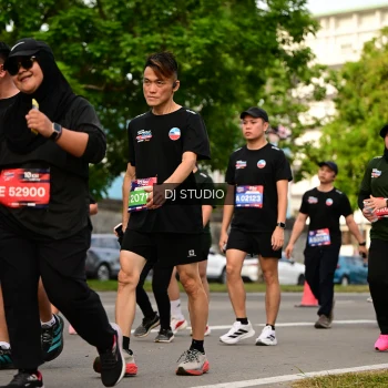 Runner Photo 4036454