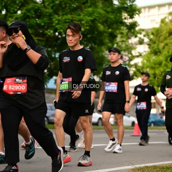 Runner Photo 4036456