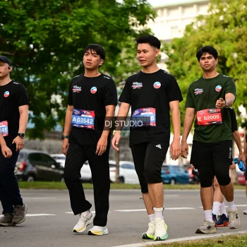 Runner Photo 4036517