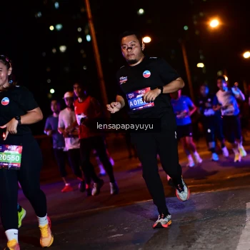Runner Photo 4036518