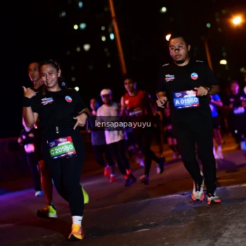 Runner Photo 4036536
