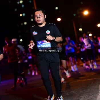 Runner Photo 4036552