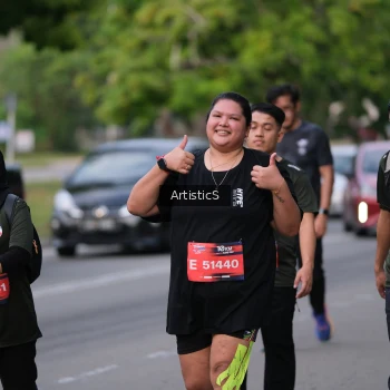 Runner Photo 4036554
