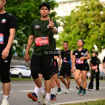 Runner Photo 4036561
