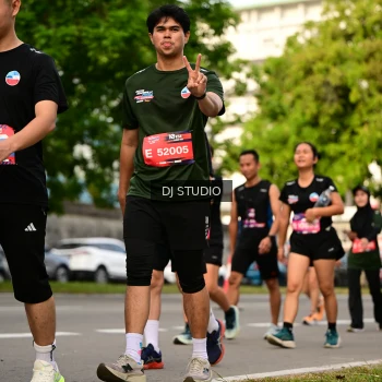 Runner Photo 4036573