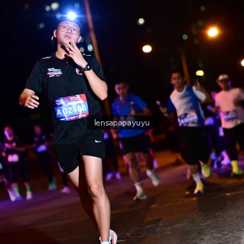 Runner Photo 4036593
