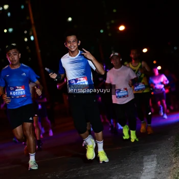 Runner Photo 4036602