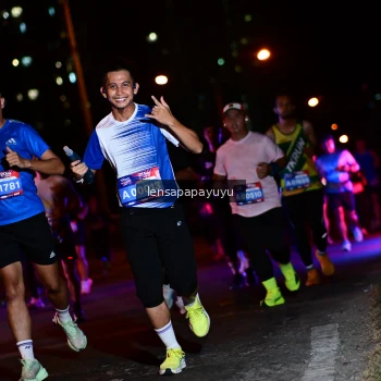 Runner Photo 4036610