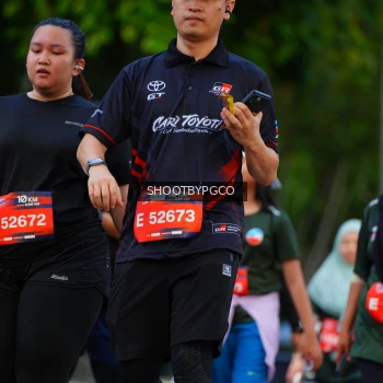 Runner Photo 4036619