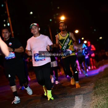 Runner Photo 4036623