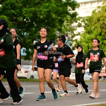 Runner Photo 4036628