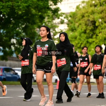 Runner Photo 4036654