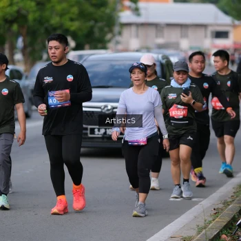 Runner Photo 4036686