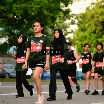 Runner Photo 4036687