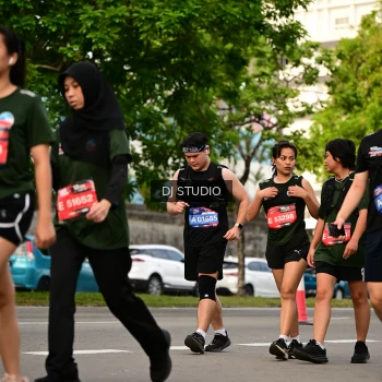 Runner Photo 4036688