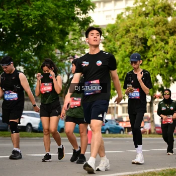 Runner Photo 4036713