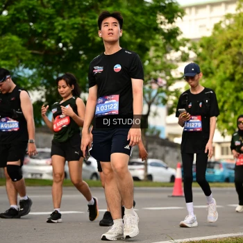 Runner Photo 4036726