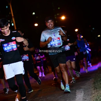 Runner Photo 4036729