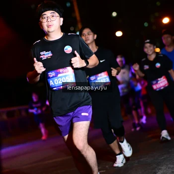 Runner Photo 4036730