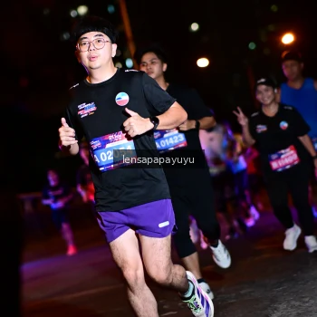 Runner Photo 4036736