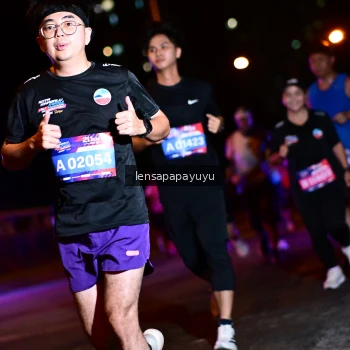 Runner Photo 4036743