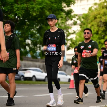 Runner Photo 4036751