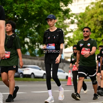 Runner Photo 4036752