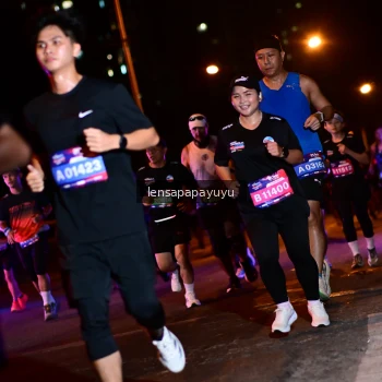 Runner Photo 4036753